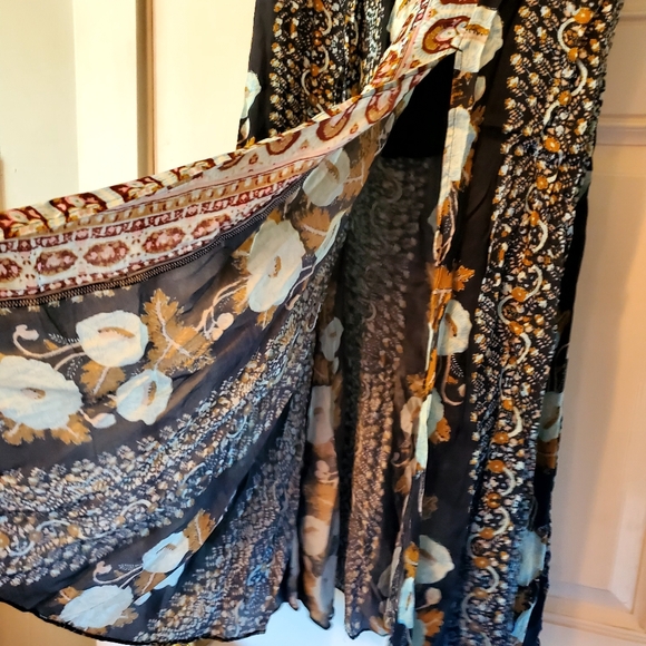 Free People Silk Road Boho Side Slit Skirt Size 10 Satin - Picture 11 of 11